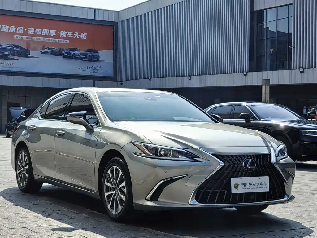 Lexus ES 2021 — фото 5