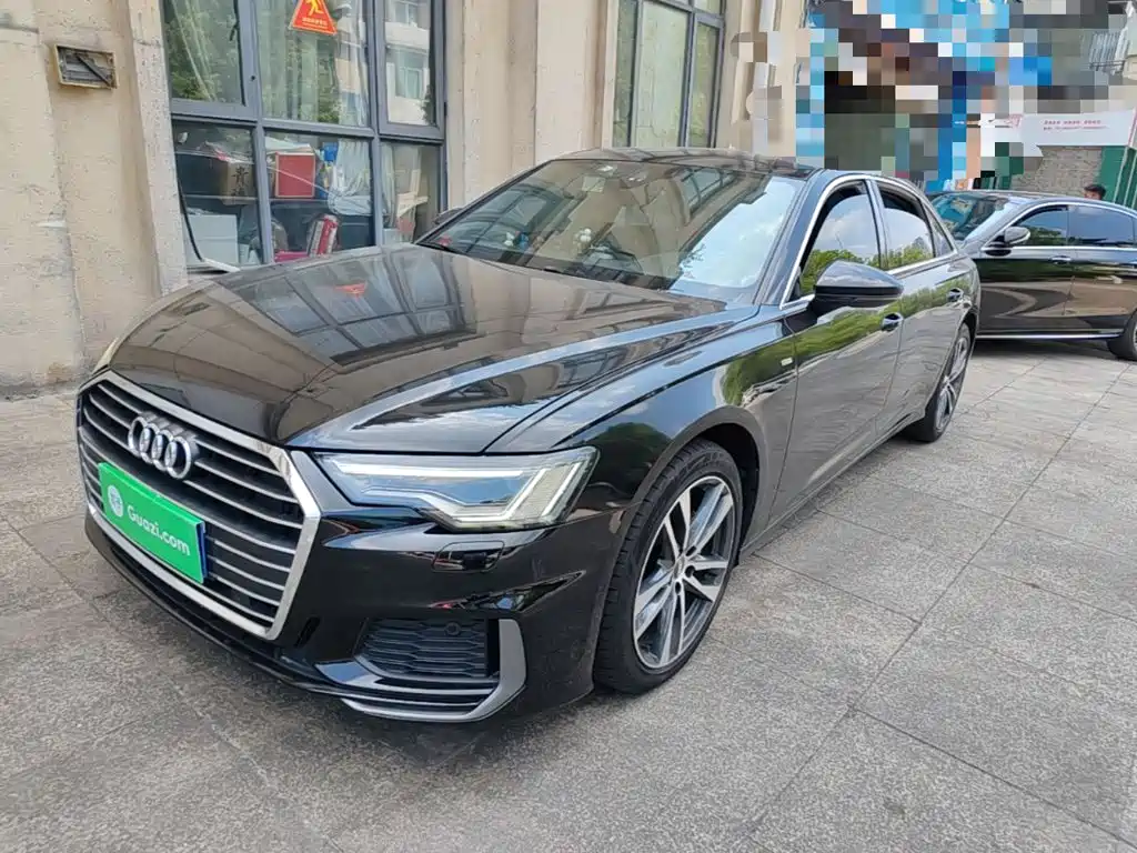 Audi A6L 2019 — фото 1