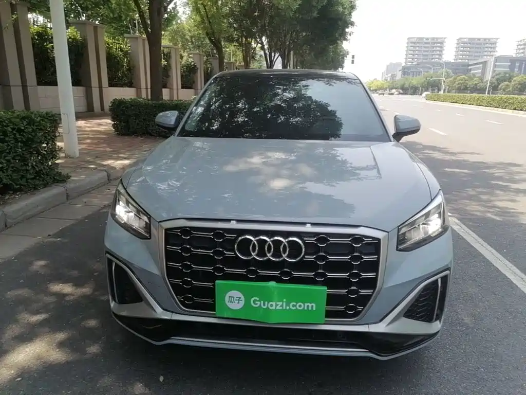 Audi Q2L 2022