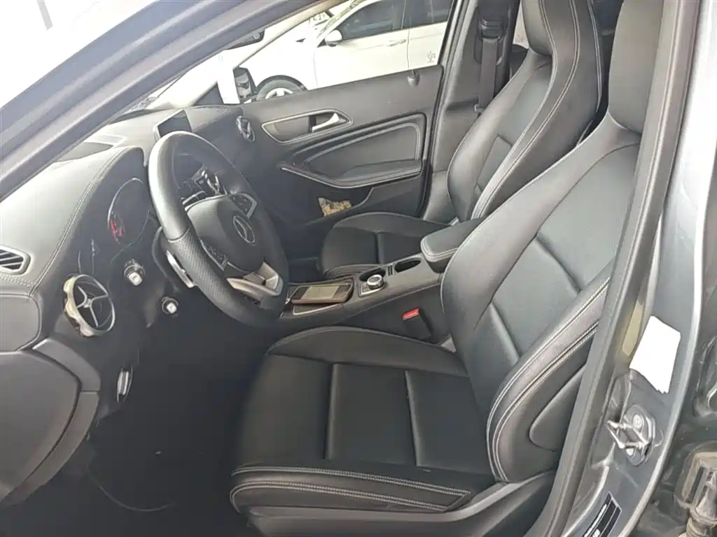 Mercedes-Benz GLA 2019 — фото 15