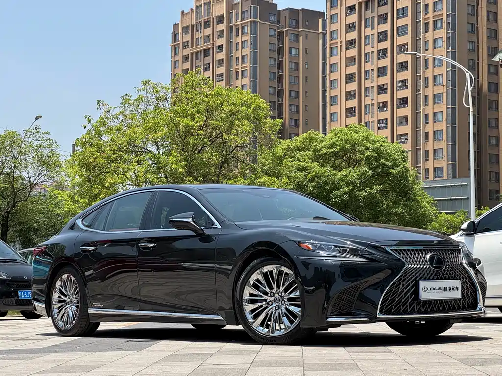 Lexus LS 2019 — фото 3