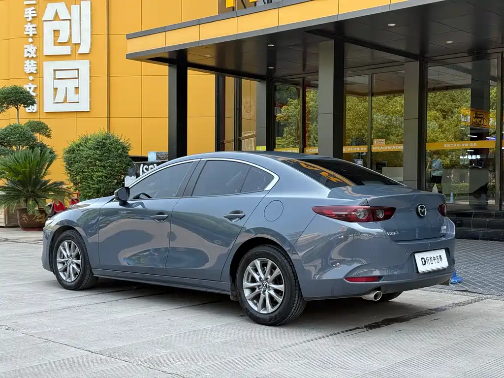 Mazda 3 Angkesela 2023