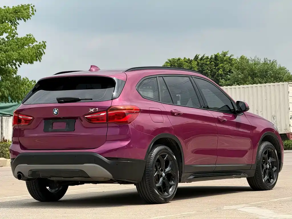 BMW X1 2018 — фото 9