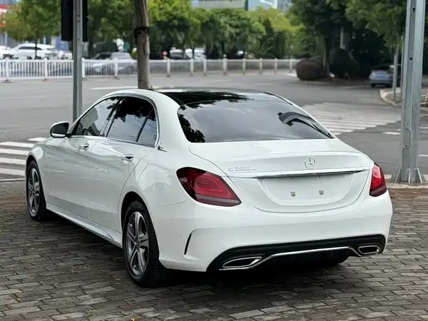 Mercedes-Benz C-Class 2020
