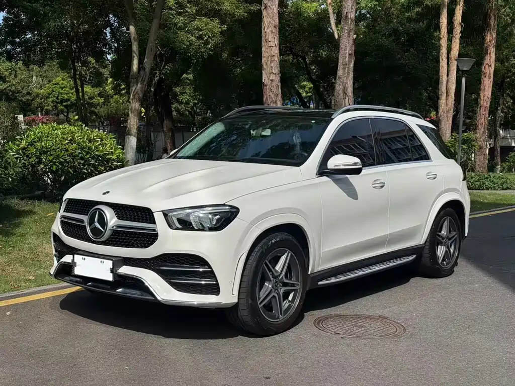 Mercedes-Benz GLE 2020 — фото 2
