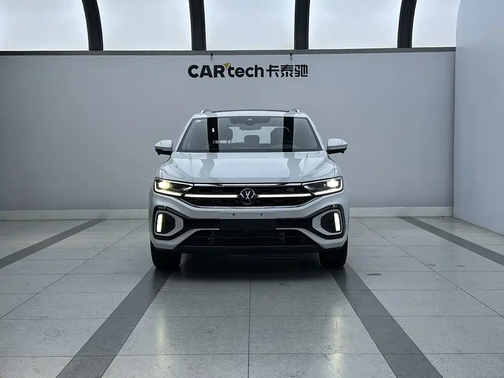 Volkswagen T-Roc 2025