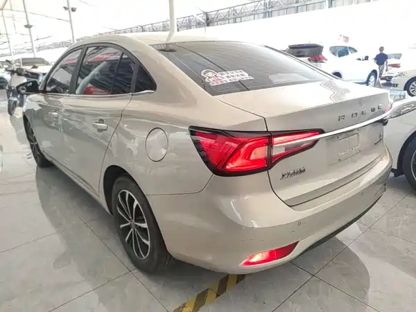 Roewe i5 2021