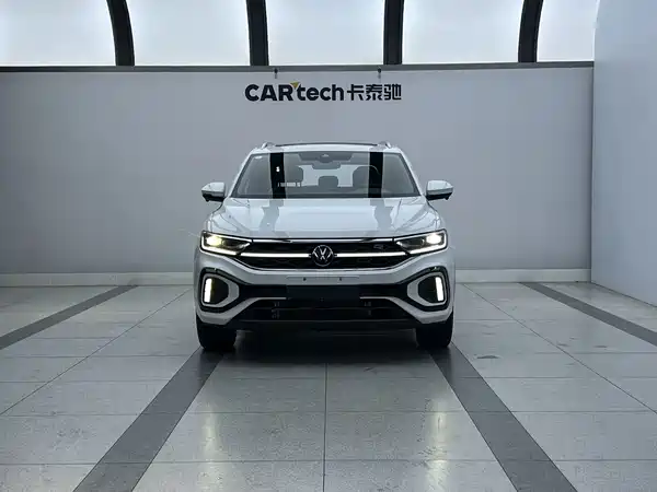 Volkswagen T-Roc 2025