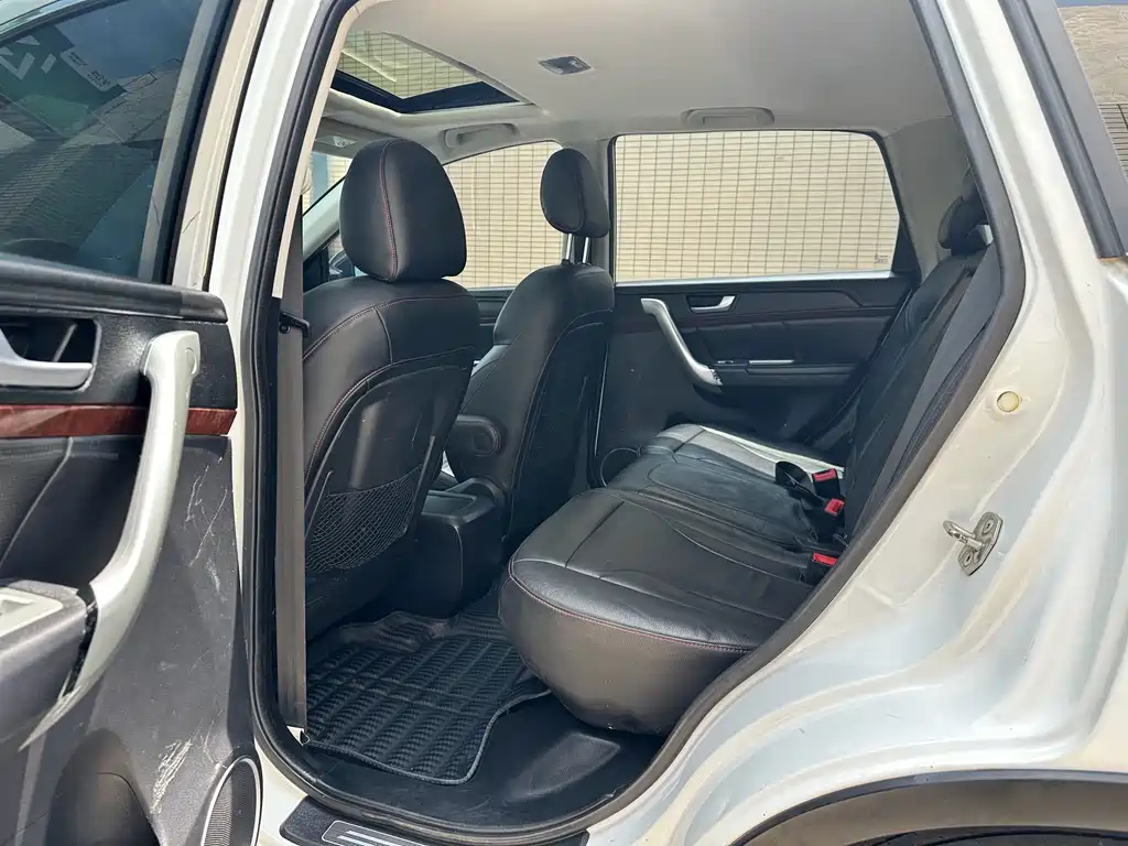 Haval H6 2015 — фото 10