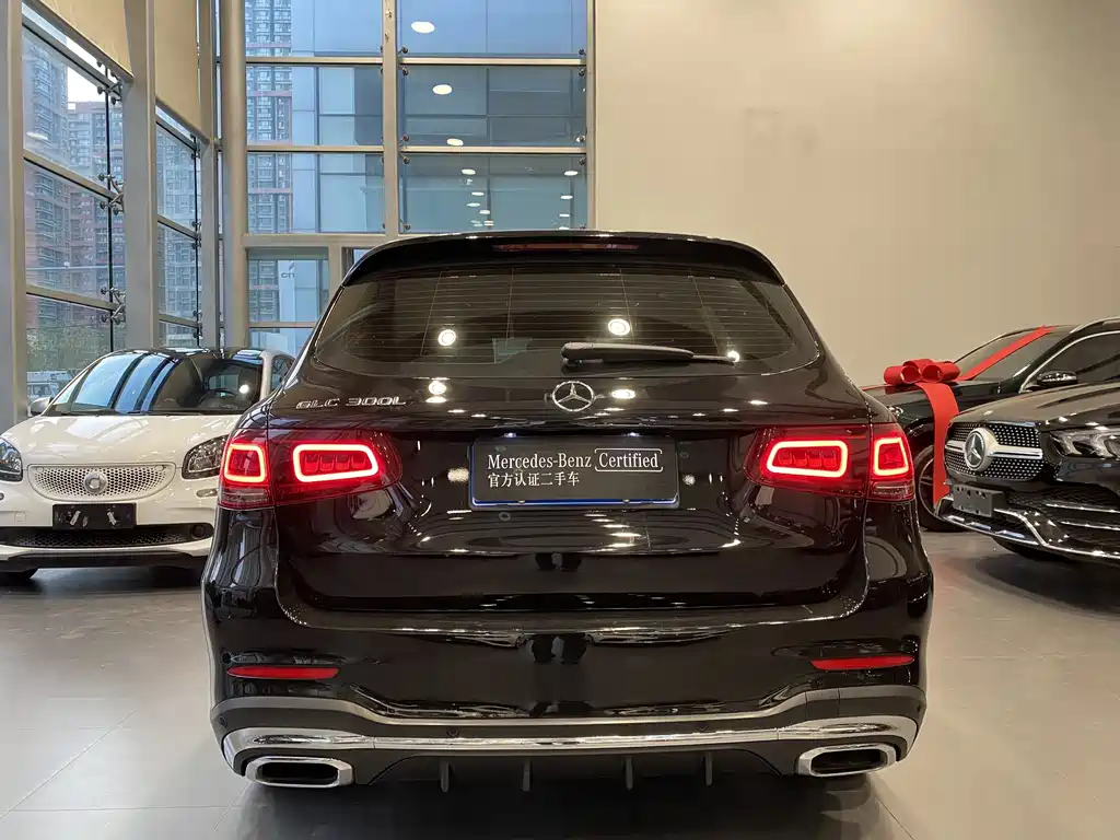 Mercedes-Benz GLC 2020 — фото 17