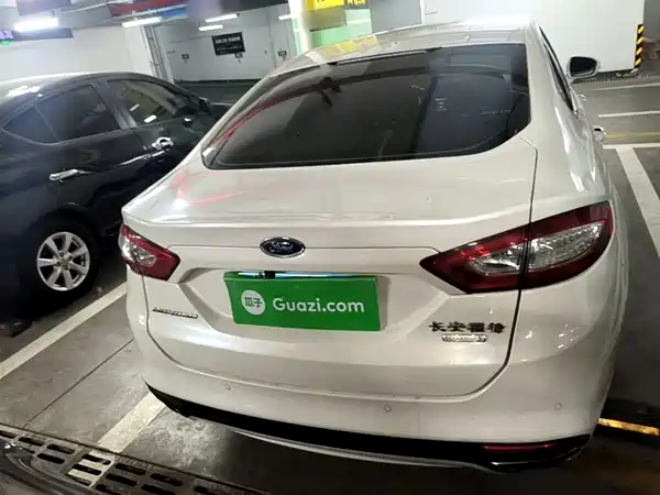 Ford Mondeo 2013