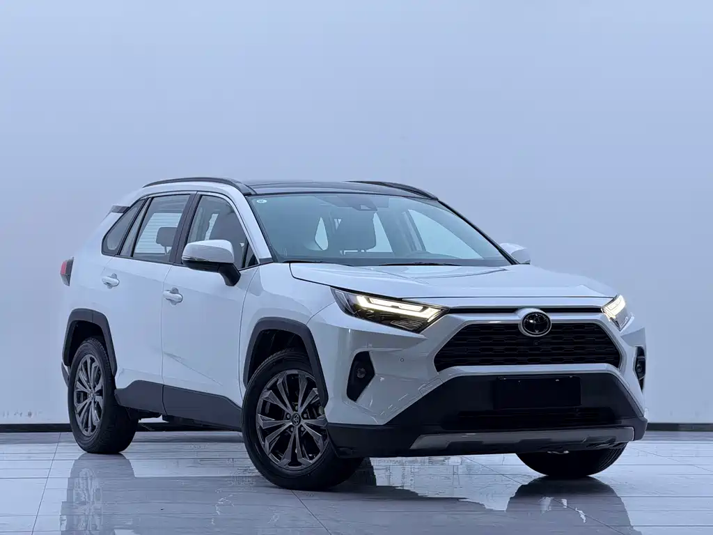 Toyota RAV4 2024
