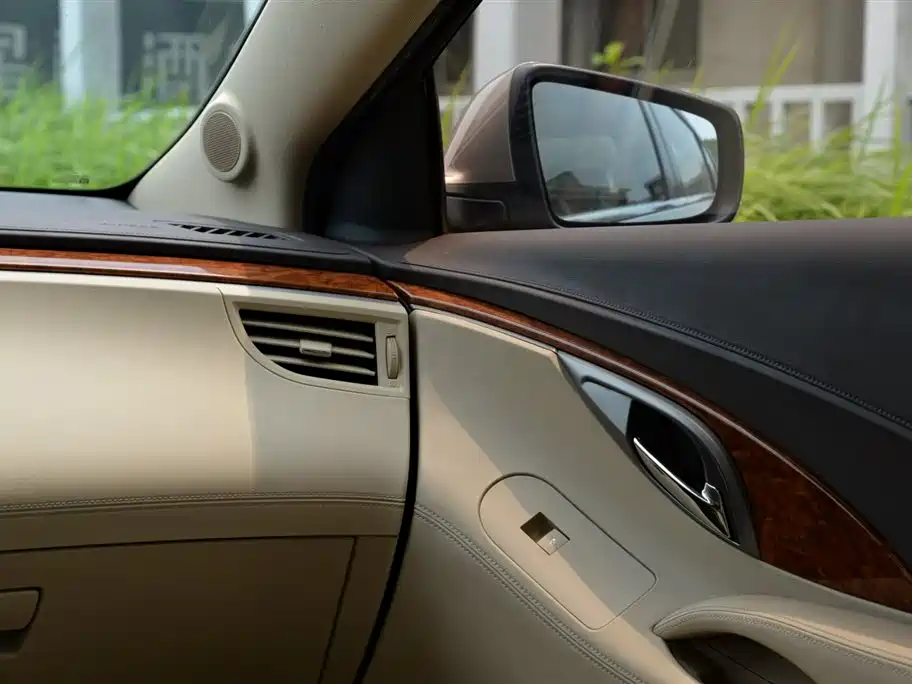 Buick LaCrosse 2013 — фото 13