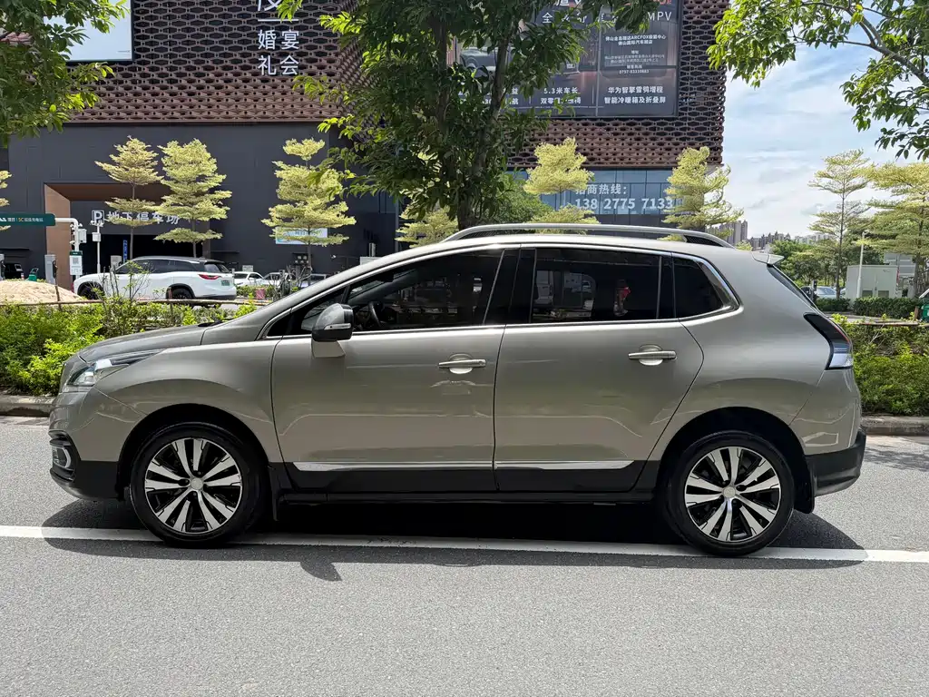 Peugeot 3008 2017 — фото 6