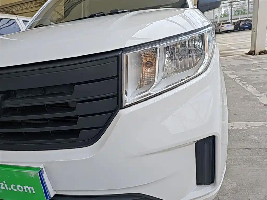 Wuling Hongguang PLUS 2024 — фото 24
