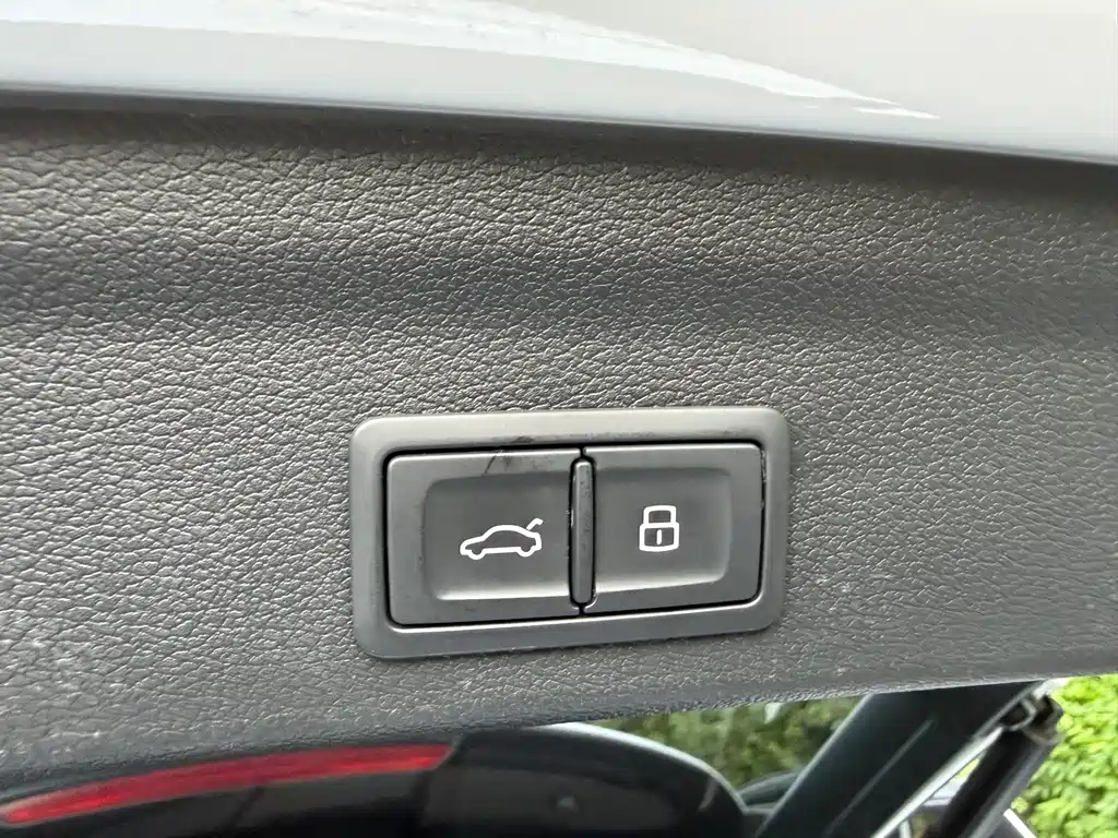 Audi Q3 2022 — фото 16