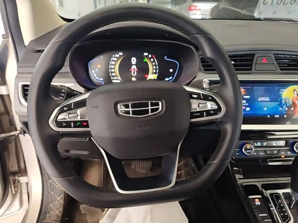 Geely Emgrand GS 2020 — фото 11