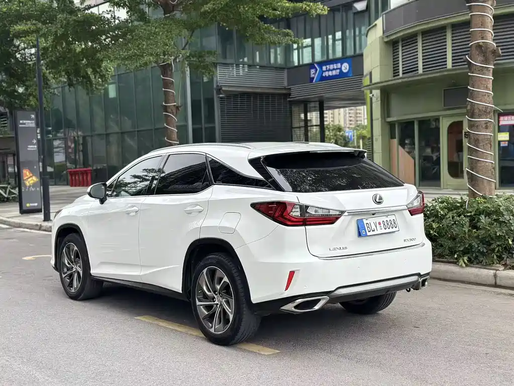 Lexus RX 2017 — фото 9
