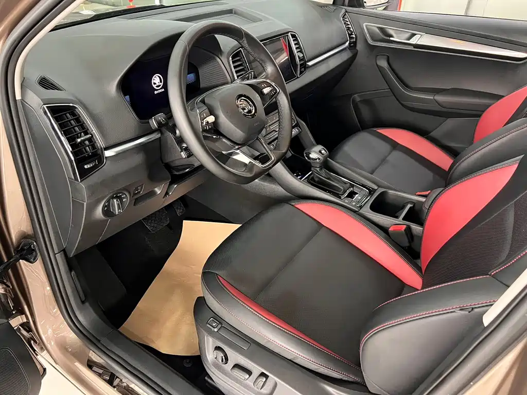Skoda Karoq 2022 — фото 3