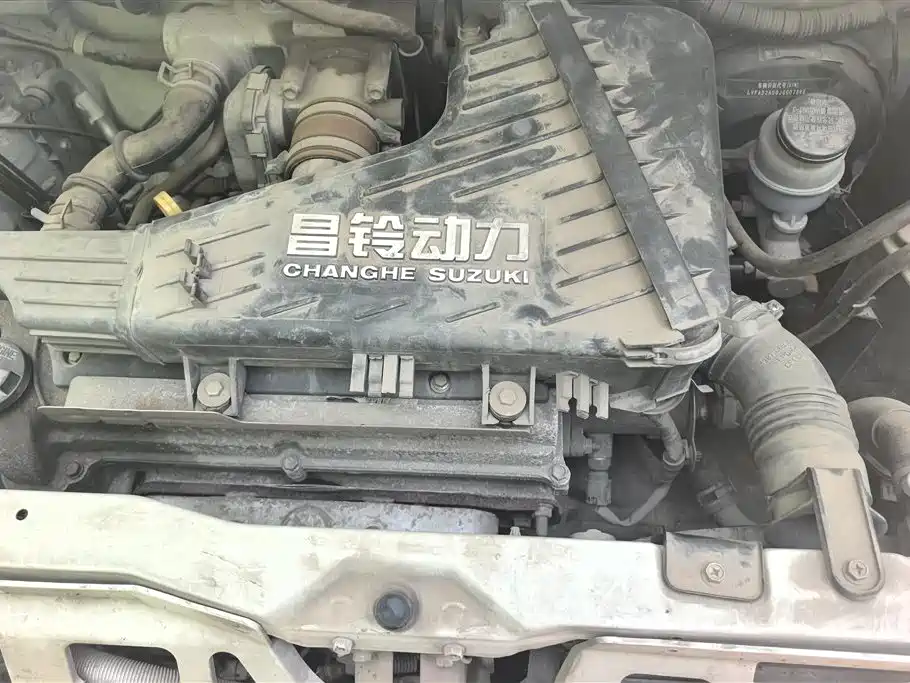 Suzuki Wagon R X5 2018 — фото 10