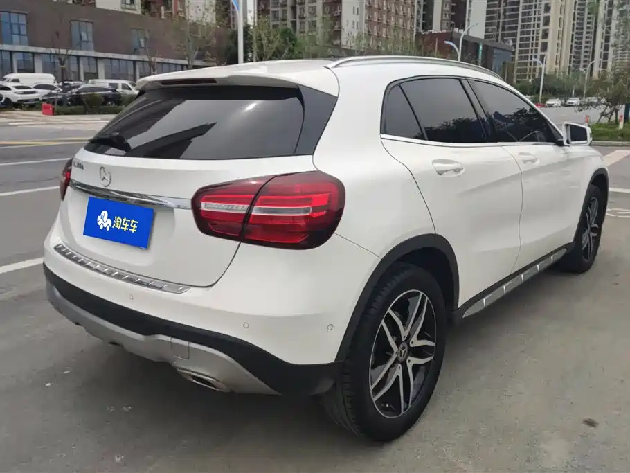 Mercedes-Benz GLA 2018 — фото 3