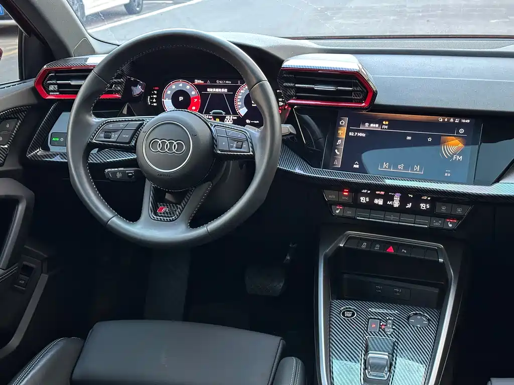 Audi A3 2022 — фото 13