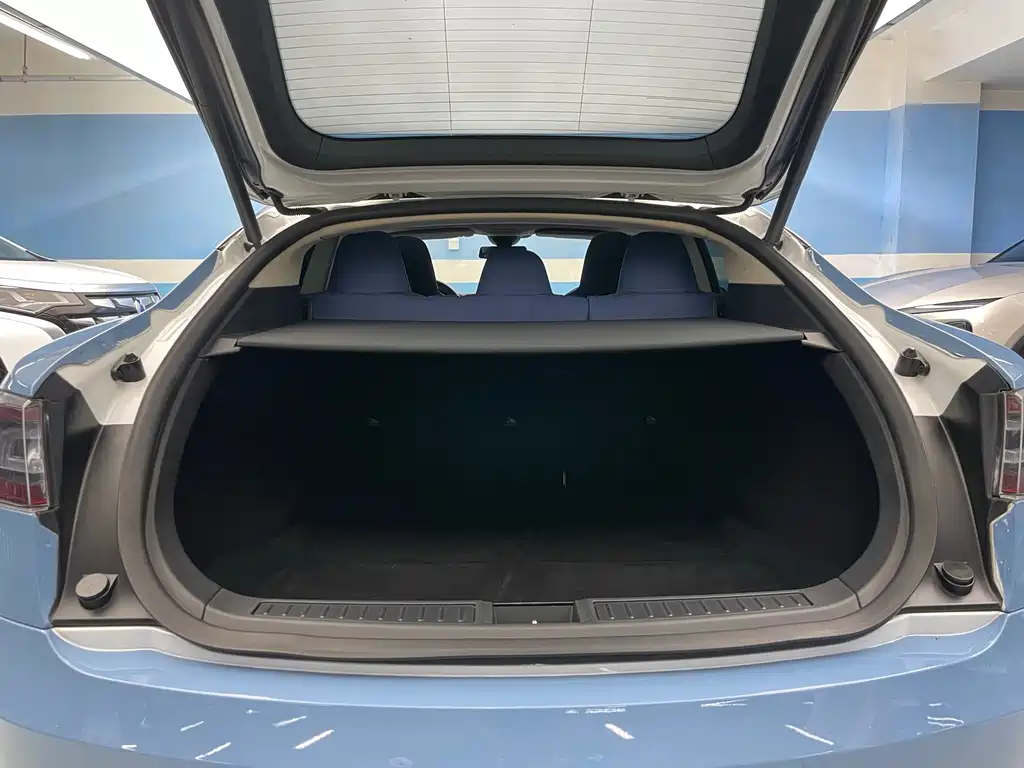 Tesla Model S 2016 — фото 22