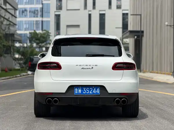 Porsche Macan 2017