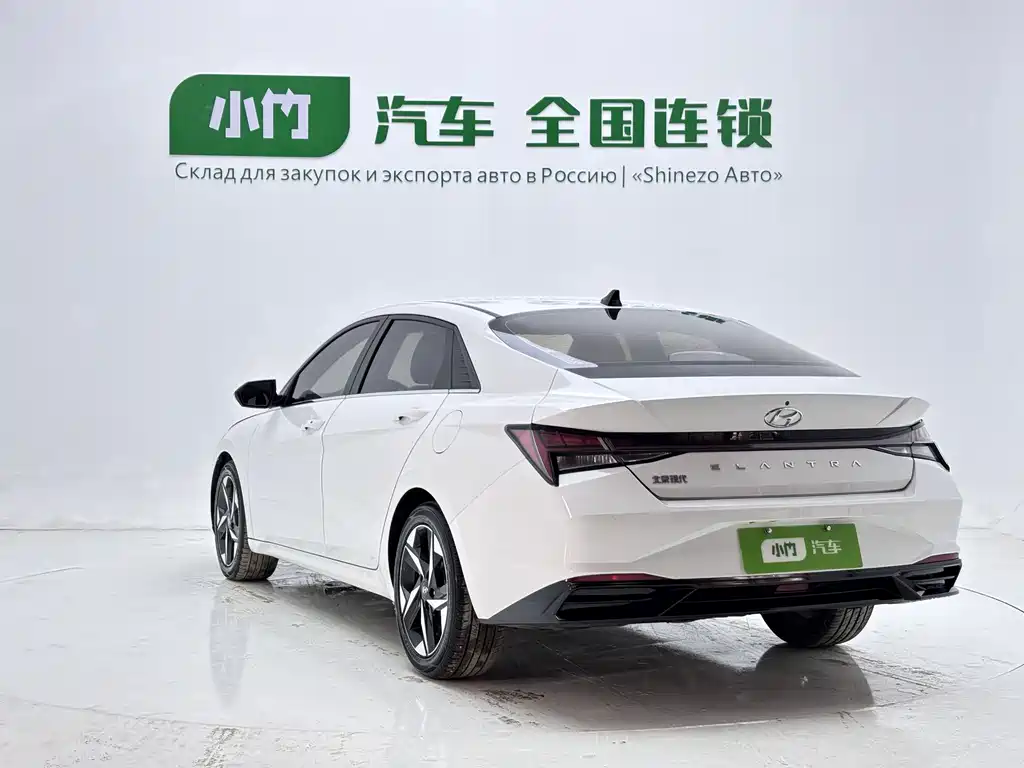 Hyundai Elantra 2023