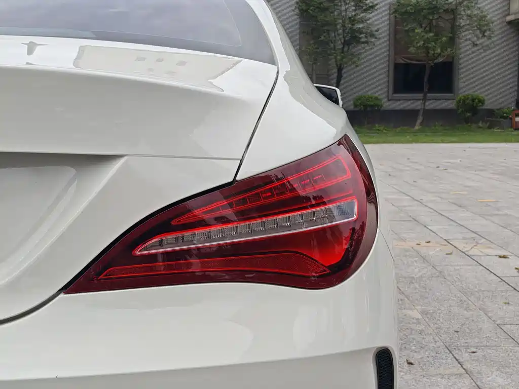 Mercedes-Benz CLA 2018 — фото 20