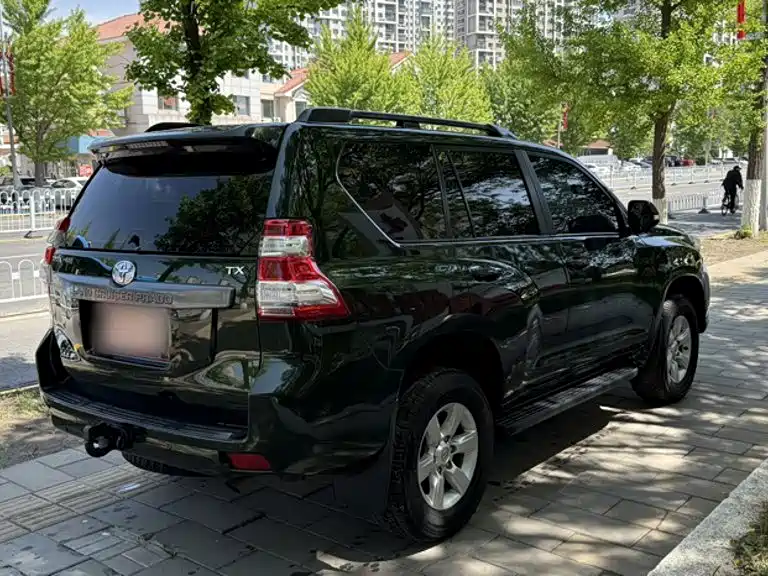 Toyota Prado 2016
