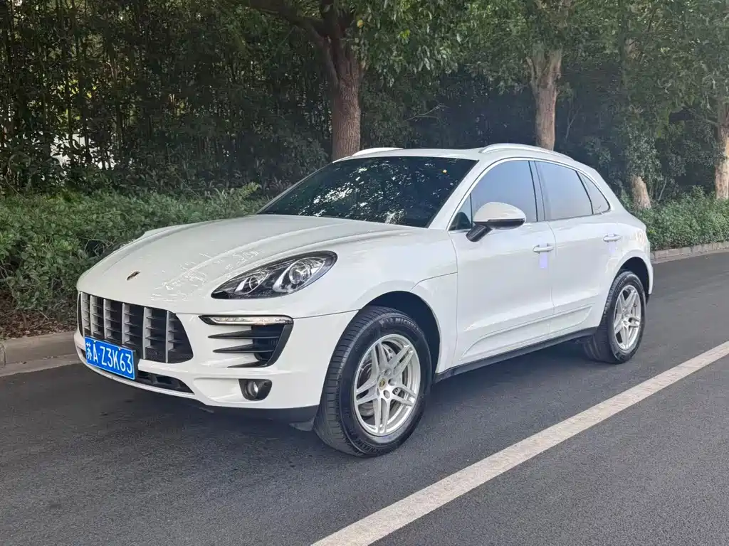 Porsche Macan 2017 — фото 1