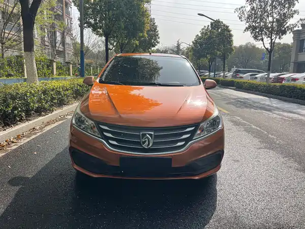 Baojun 310 2016