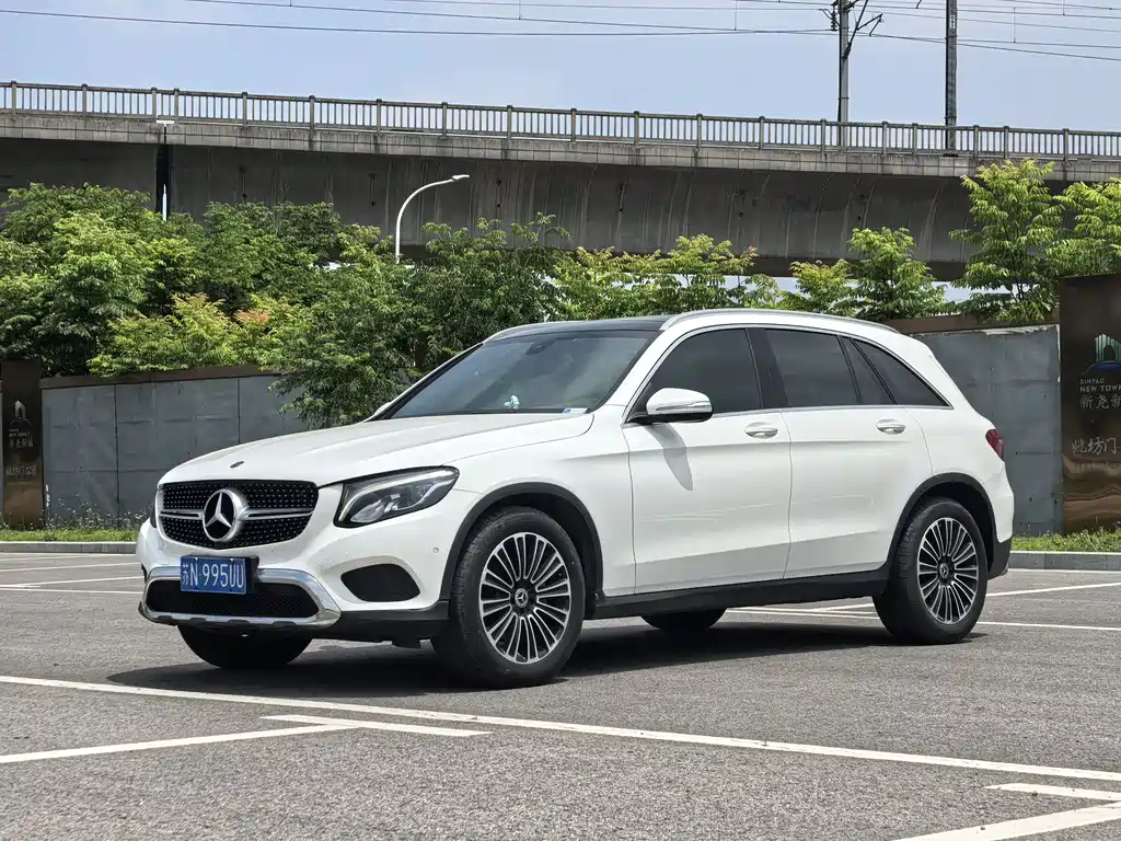 Mercedes-Benz GLC 2019 — фото 1