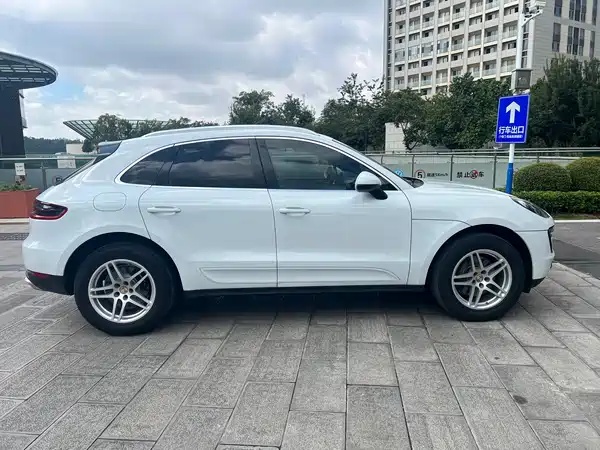 Porsche Macan 2017
