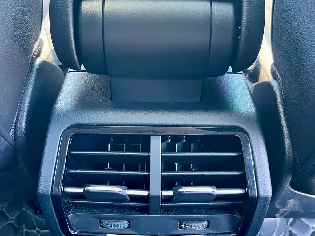 Audi Q3 2022 — фото 17