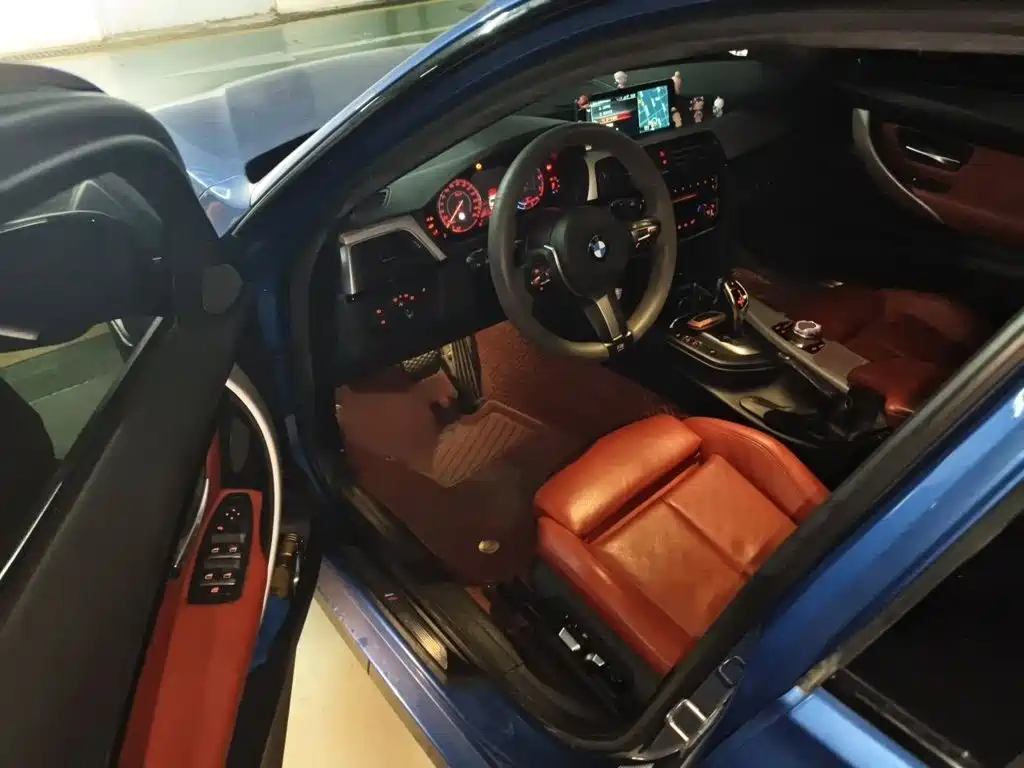 BMW 3 Series 2017 — фото 14
