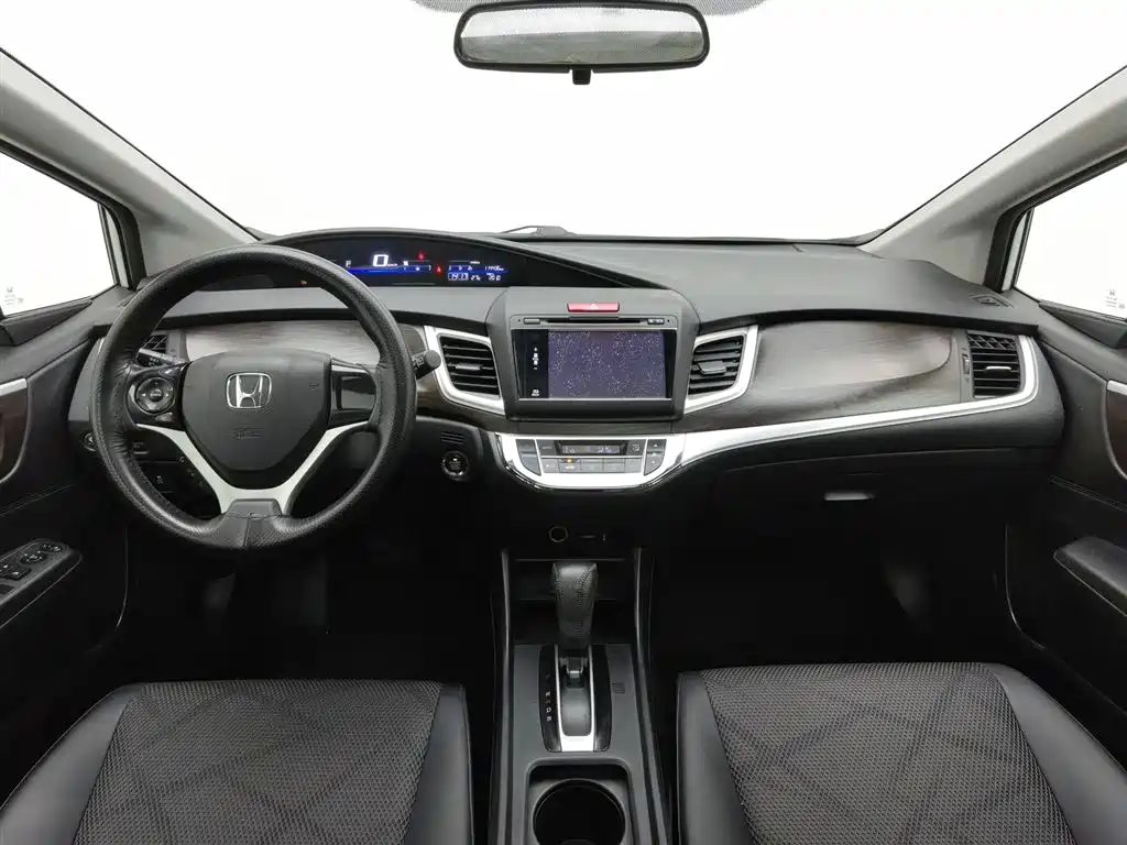 Honda Jade 2015