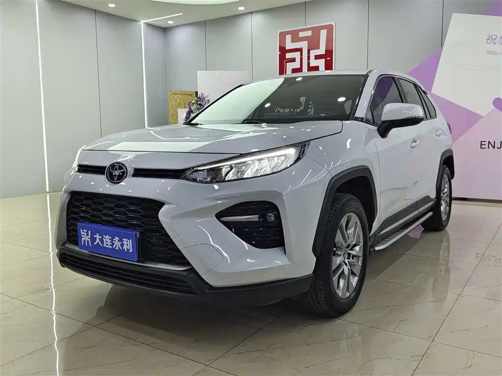 Toyota Wildlander 2022 — фото 2