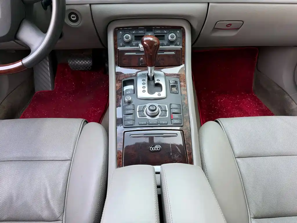 Audi A8 2008