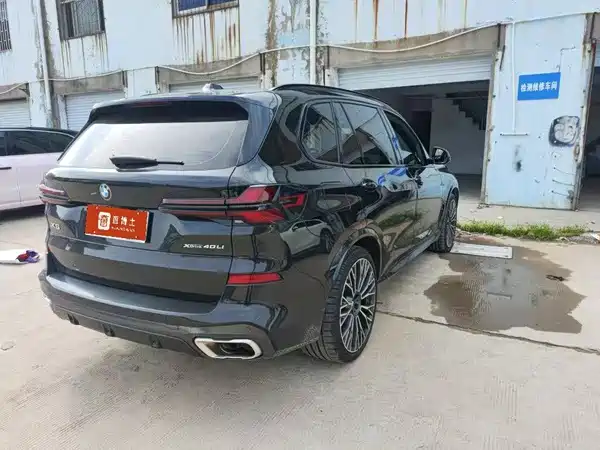 BMW X5 2024