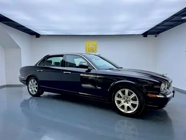 Jaguar XJ 2005