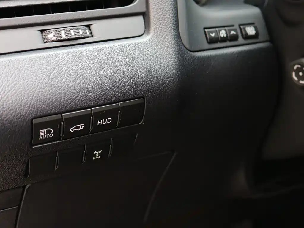 Lexus RX 2021 — фото 12
