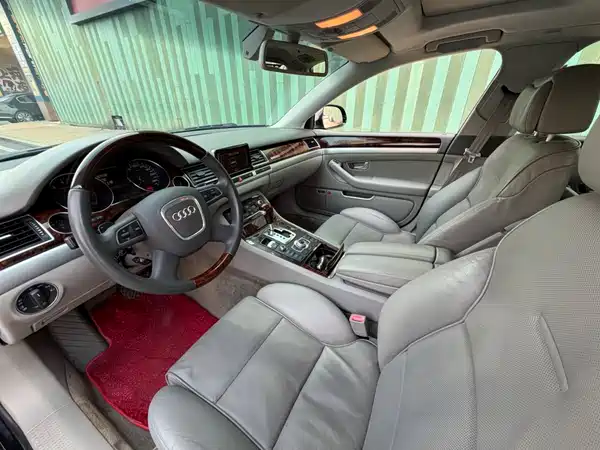 Audi A8 2008