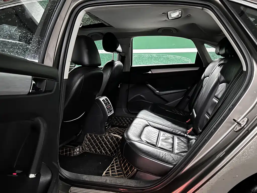 Volkswagen Passat 2013