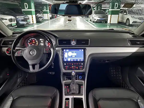 Volkswagen Passat 2013