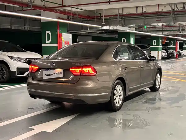 Volkswagen Passat 2013