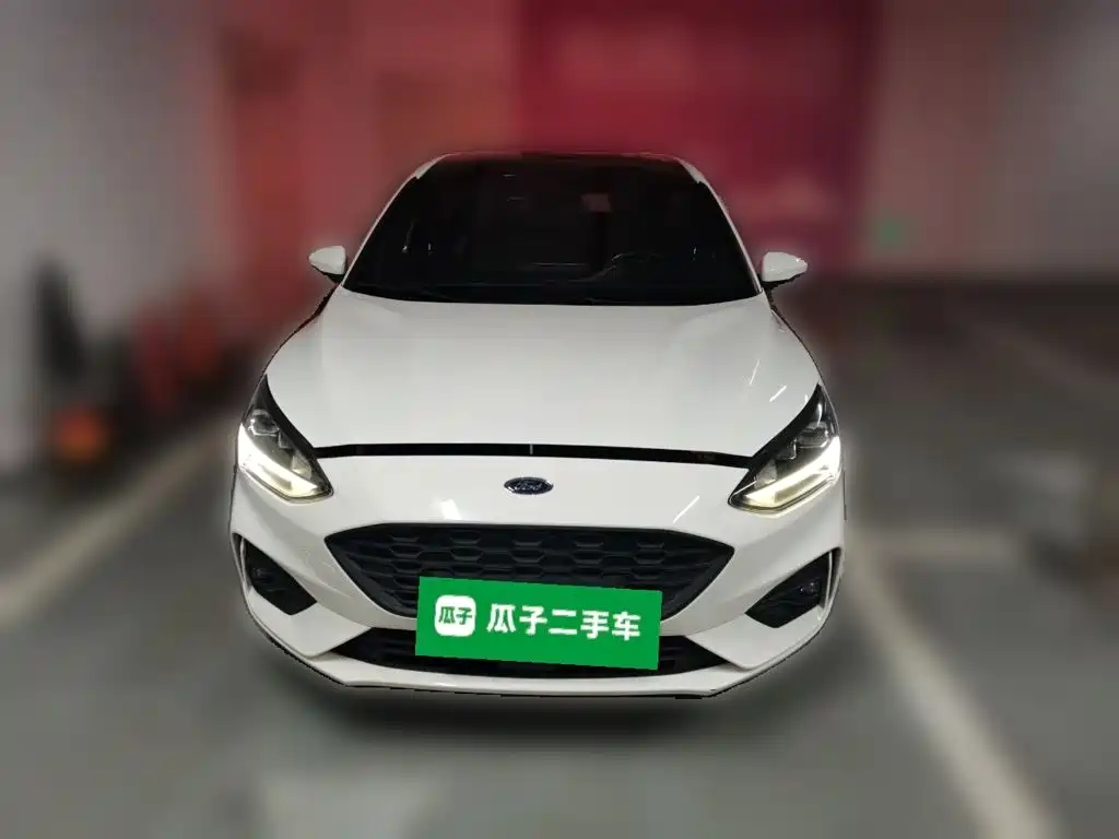 Ford Focus 2021 — фото 3