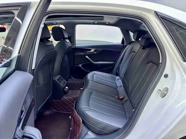 Audi A4L 2022
