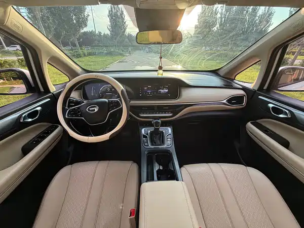 GAC Trumpchi M6 2022